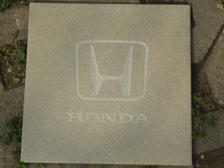 Honda gres lap – Gravox gravírozás